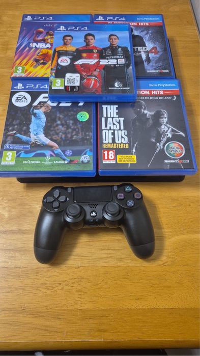 Playstation 4 , 1 Comando e 6 Jogos
