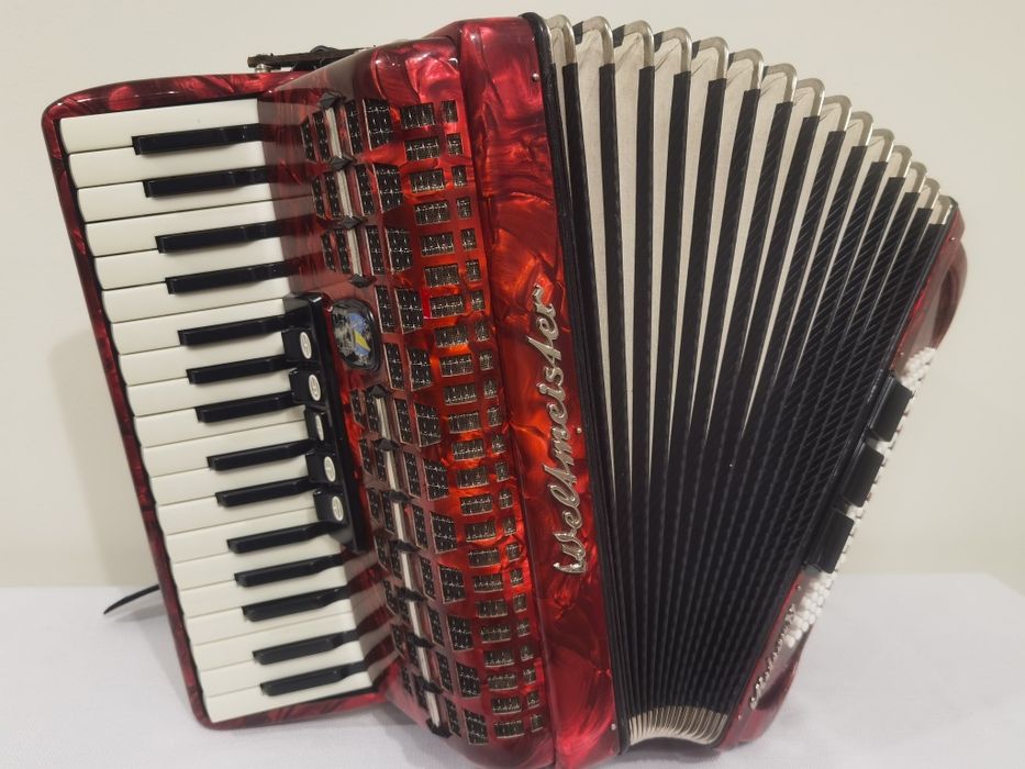 Weltmeister Meteor N 80 basów akordeon klawiszowy