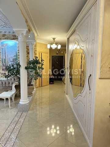 БЕЗ КОМІСІЇ!  Продаж 4 КІМ (167 М2) Голосіївський проспект 30Б.