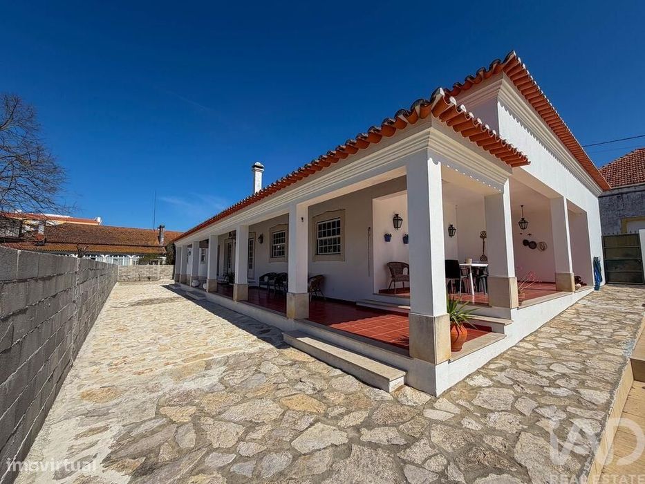 Casa / Villa T3 em Almeirim