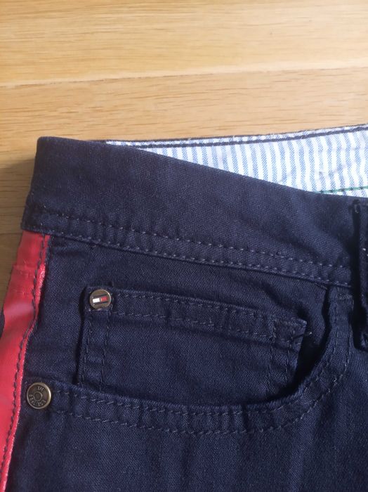 Tommy Hilfiger lampasy M jeansy