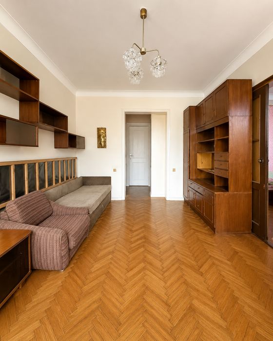 4-х кімнатна на В.Перспективній