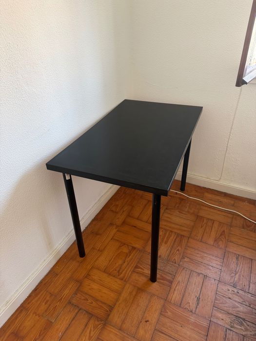 Mesa para quarto 100x60cm