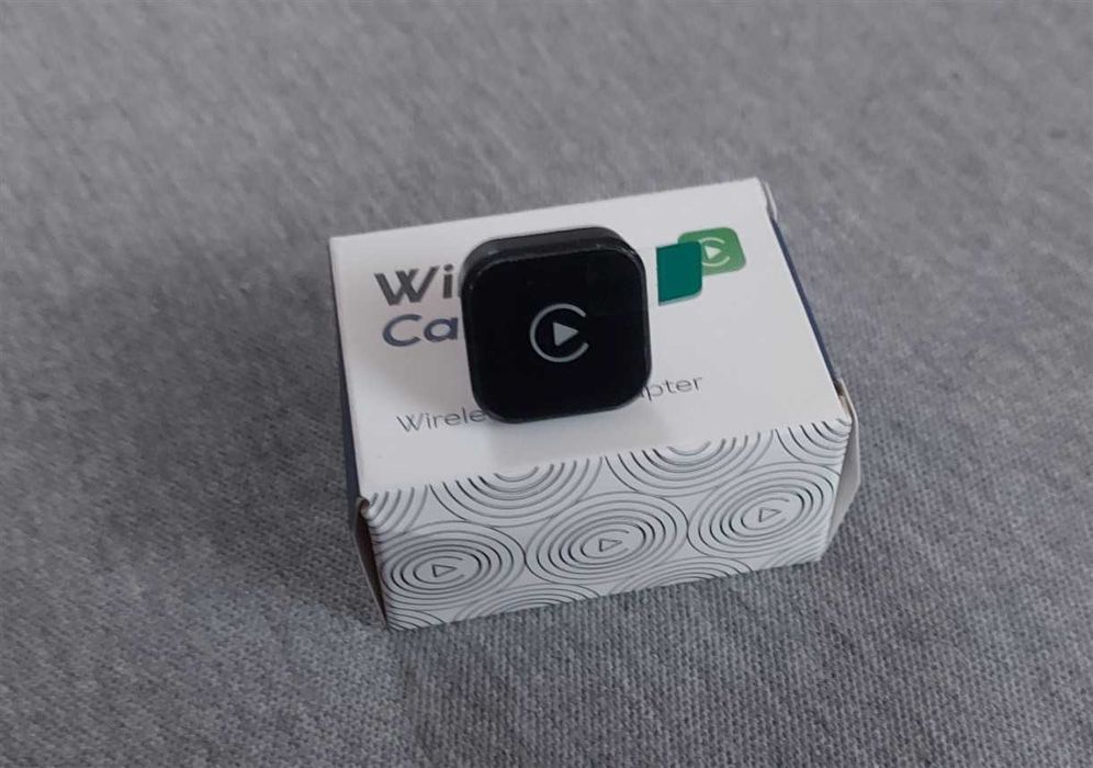 Bezprzewodowy Android Auto / CarPlay.