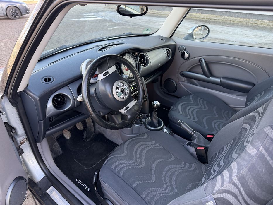 Mini cooper 1.6 benzyna zwykla z niemiec