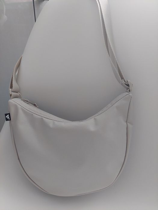 Нова бананка, сумочка Adidas, оригінал