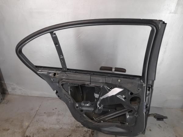 Porta trás esquerda BMW 3 (E46)