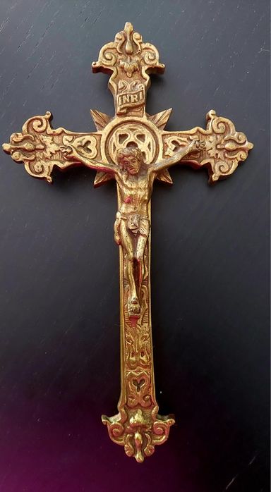 Crucifixo  antigo em bronze