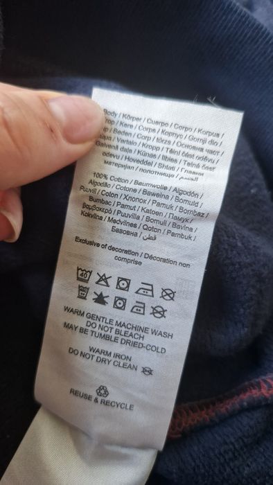 Granatowa bluza z kapturem Jack & Jones w rozmiarze M.