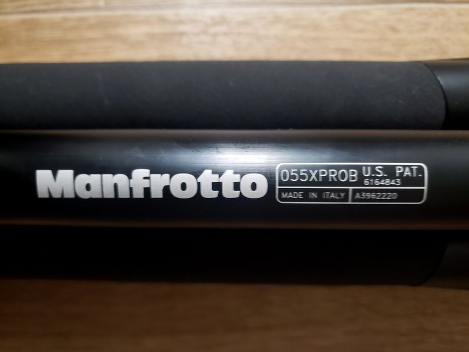Штатив Manfrotto 055XPROB, штативна головка Manfrotto 410