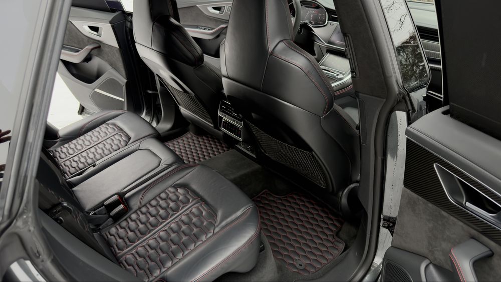 Audi rs q8 2020 офіціїна