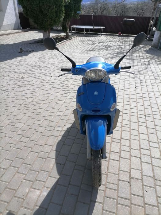 Піаджо ліберті 150