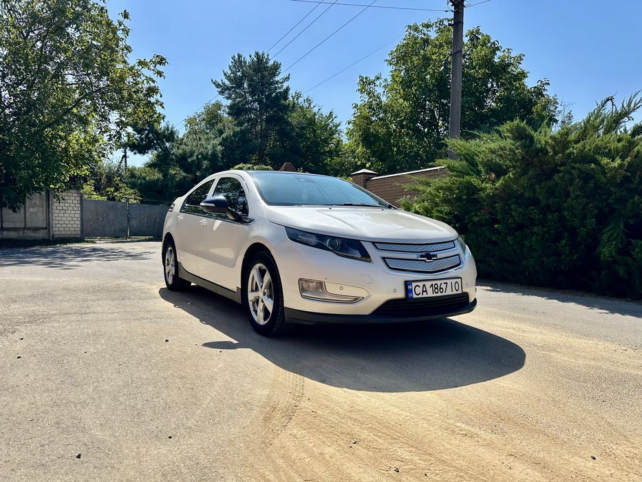 Chevrolet volt максимальна комплектація