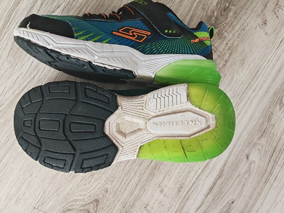 Buty sportowe Skechers Thermoflux  rozmiar 34