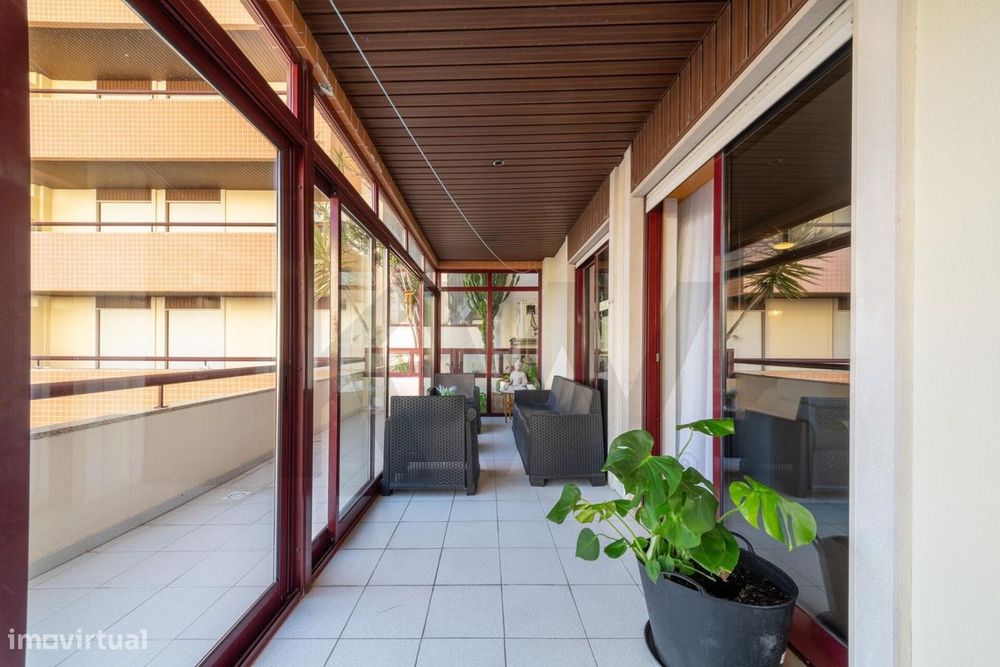 T3 - Perto Da Praia C/ Garagem | Oeiras