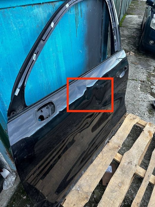 Дверь Porsche Cayenne 2 Volkswagen Touareg 2 Ліва  VW 7P0831311B