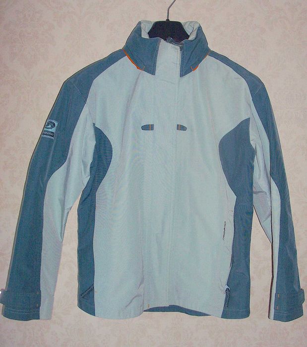 Вітровка жіноча decathlon creation TRIBORD S 165/88