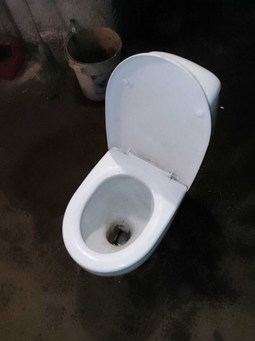 Продам Унитаз компакт