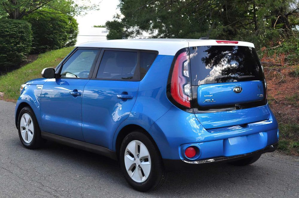 Kia Soul EV+      2015
