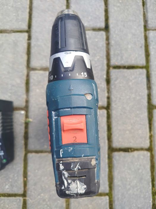Wkrętarko-wiertarka Bosch GSR 14,4-2-LI Professional, uszkodzona