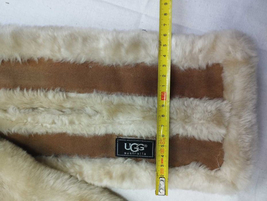 UGG  меховой  шарф бежевый замш