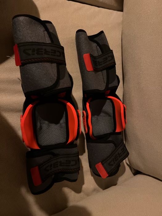 Мото наколінники брейси Acerbis X Strong