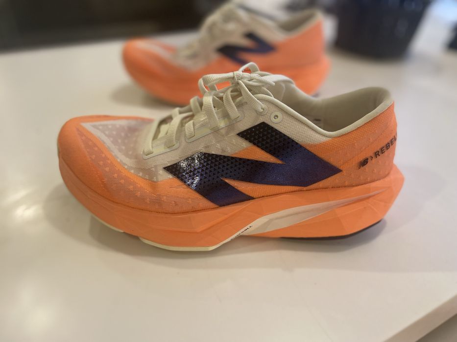 NB FUELCELL REBEL V4 LARANJA