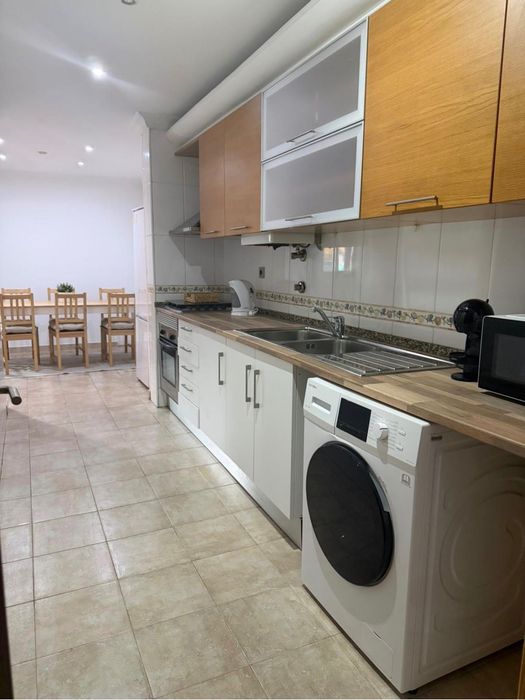 Quarto para alugar baixa da banheira