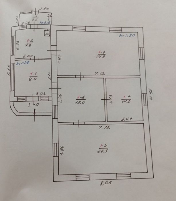 Продається будинок в затишному та тихому місці.