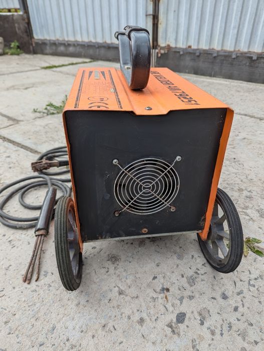 зварювальний апарат Sturm ARC WELDER AW79251