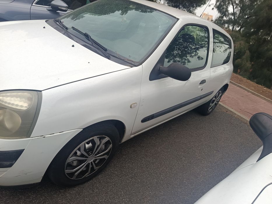 vendo Renault Clio 2006