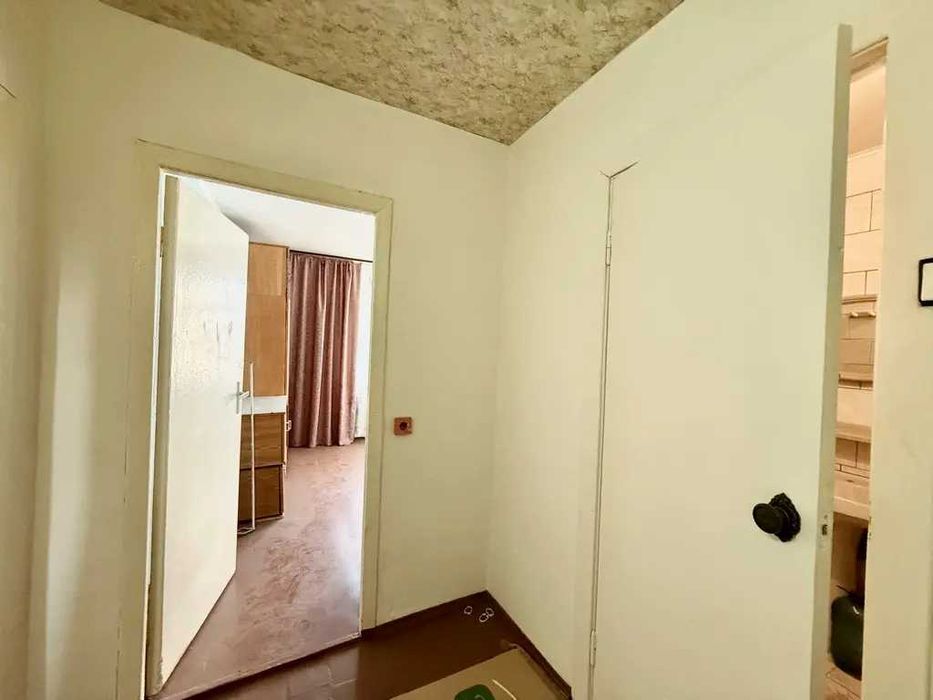 Продам 2к квартиру на Баварии, пр.Дзюбы