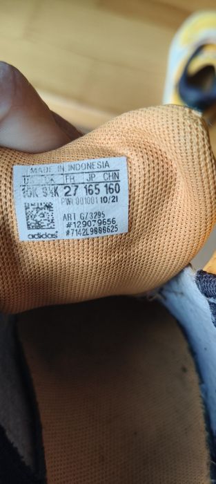 Buty Adidas r 27 Nemo