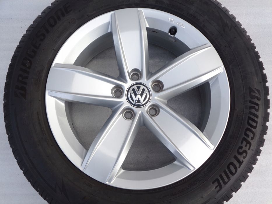 Felgi alufelgi 17 Vw Tiguan t-roc caddy golf V-VIII 5x112 et38
