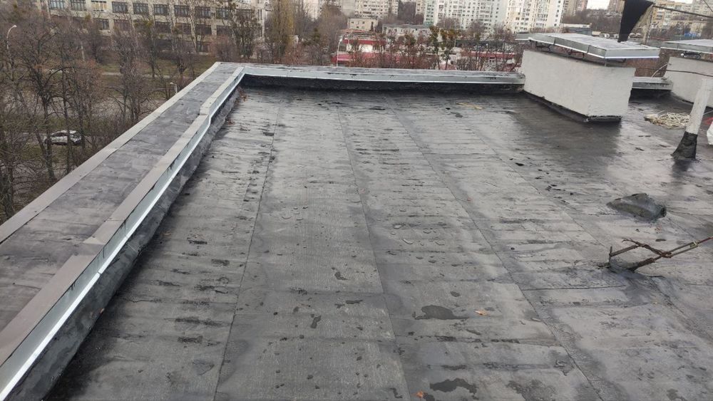 Покрівельні роботи, заброньовані працівники, працюємо з еВідновленням