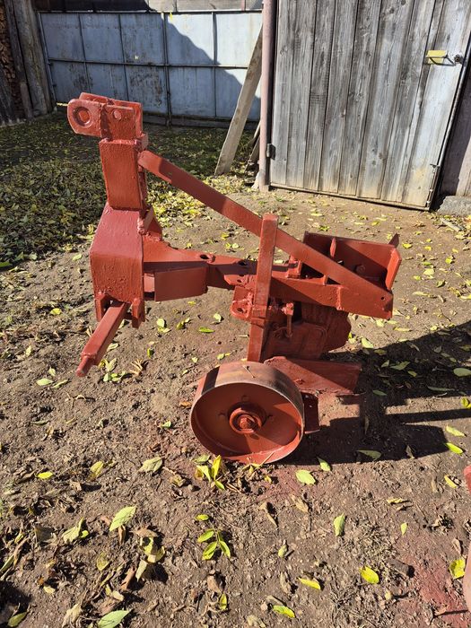 Плуг мінітрактора 1-50