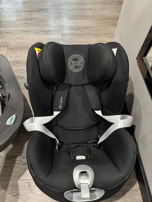 Fotelik samochodowy Cybex sirona z2+ z bazą