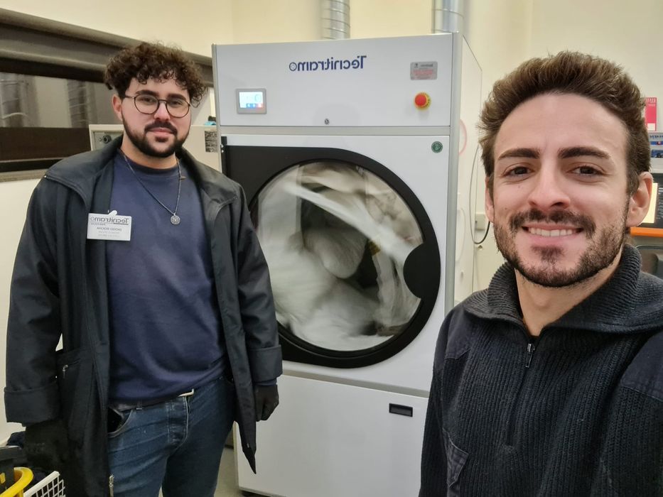 Maquina de lavar e secar roupa 40kg