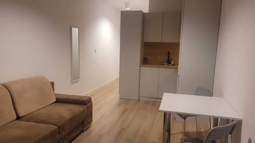 Wynajmę kawalerkę typu studio | Ożarów Maz. | 5 min do PKP