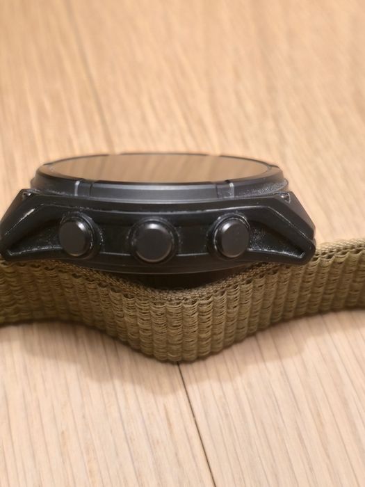 Garmin Fenix 8 47 mm Solar Sapphire Carbon Gray DLC Titanium
