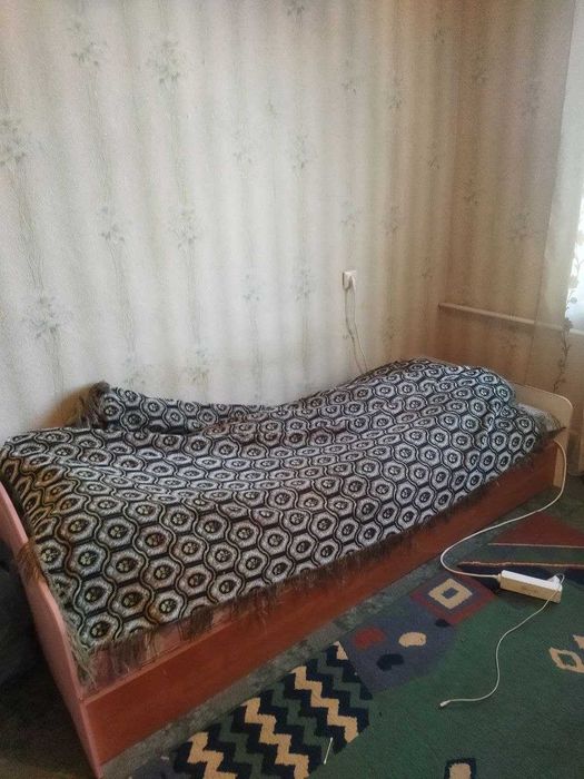 Спальня для дівчинки,продам.