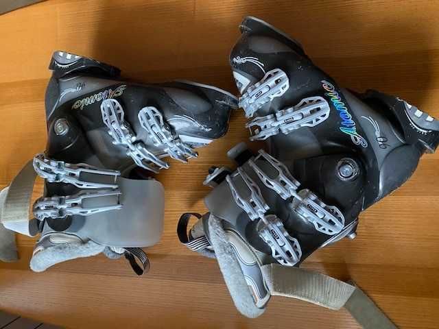 Лижні чоботи Atomic 24.5 -25.0 см ( 38,5 -39)