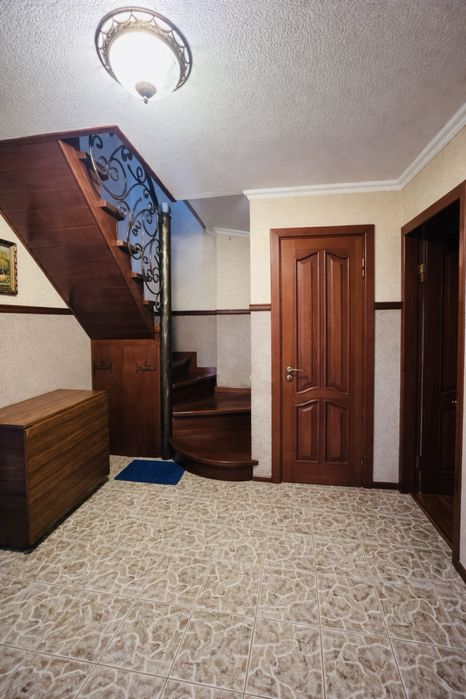 Продається  будинок