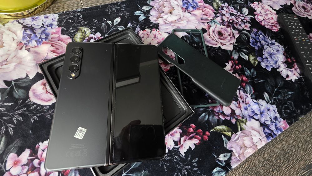 Sprzedam Samsung ZFold 3