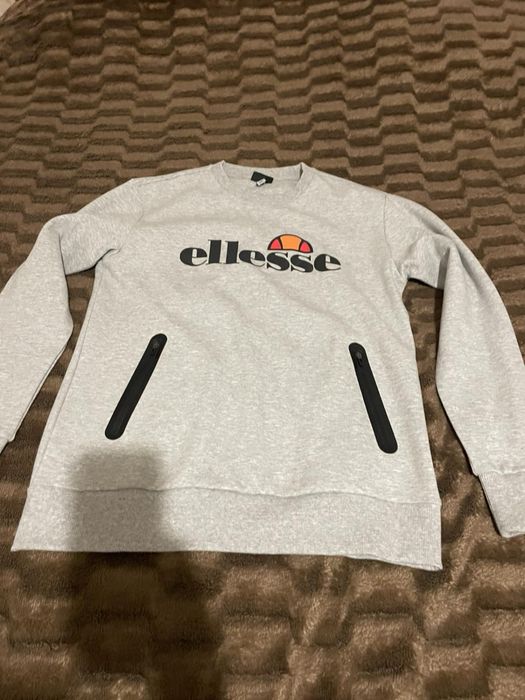Продаю кофту ellesse new
