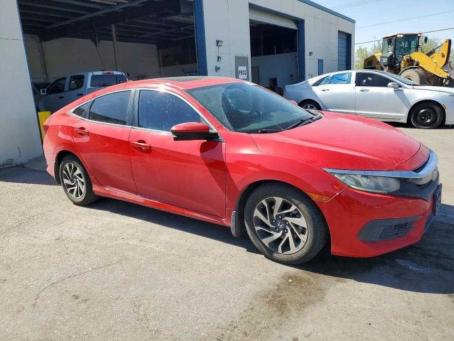Honda Civic EX 2018 • 2.0 бензин • Автомат • Надійний седан зі США
