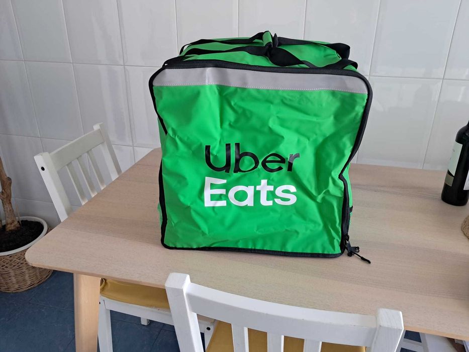 Mochila térmica Uber Eats, nova e nunca usada