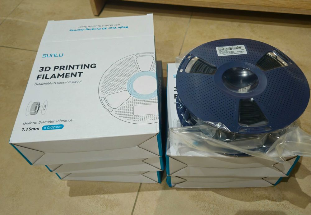 Filament PETG Sunlu 1,75 mm 1kg CZARNY/BLACK Szpula wielokrotnego użytku