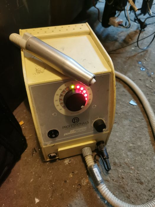 Sprzedam frezarkę kosmetyczna