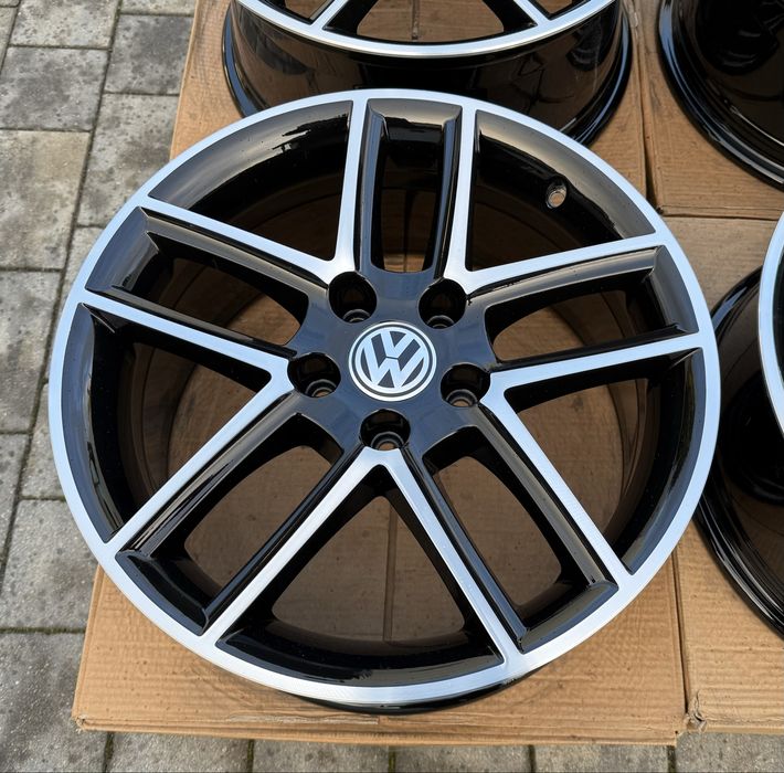 Oryginalne Felgi 17 7.5J ET42 5x112 Passat Eos Golf Caddy T-Roc Sharan